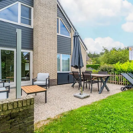 בית נופש Villapark Kamperfoelie 97 דה קוח